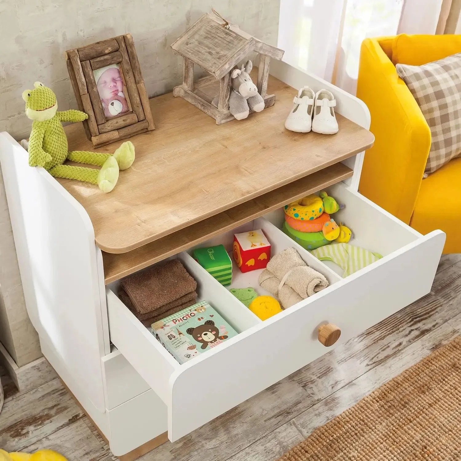 Natura White Dresser w/Mounted Desk