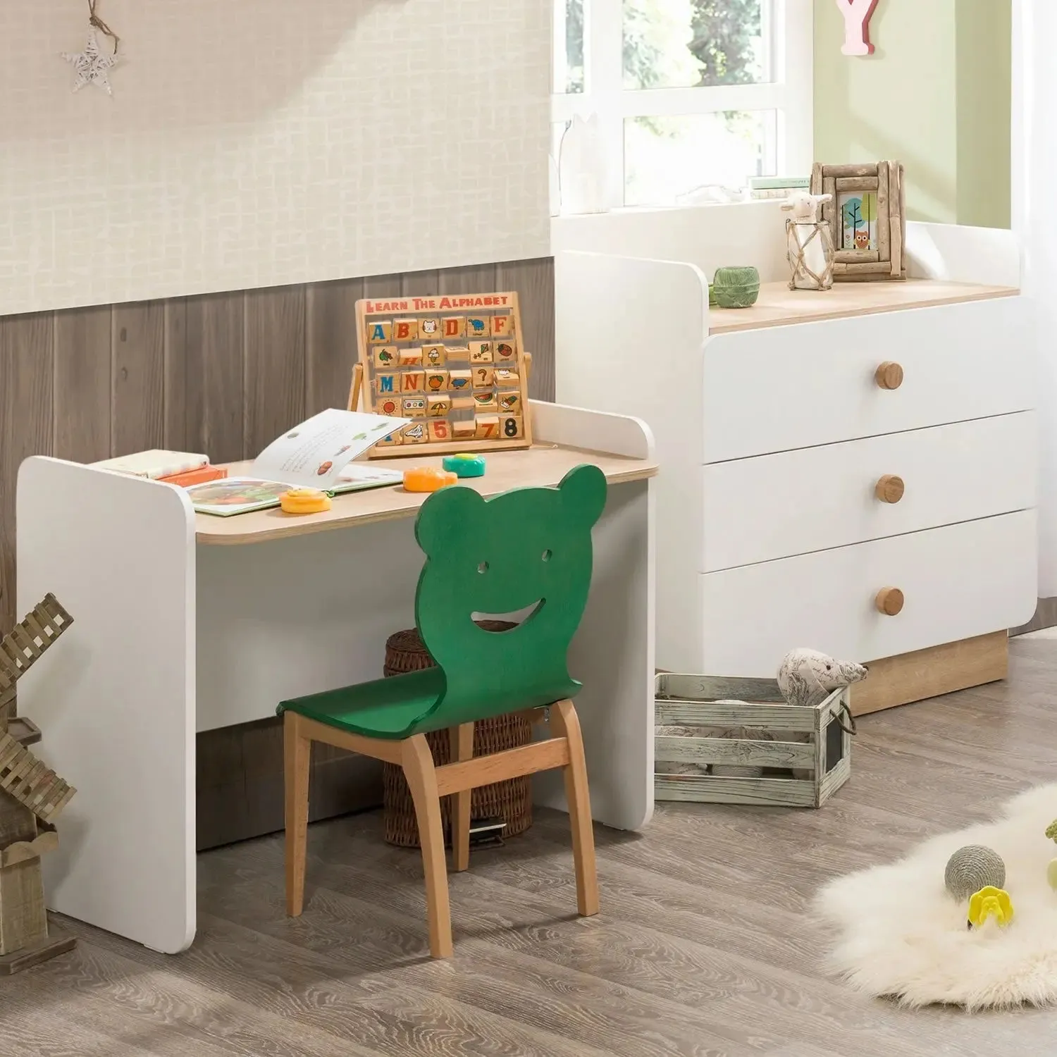 Natura White Dresser w/Mounted Desk