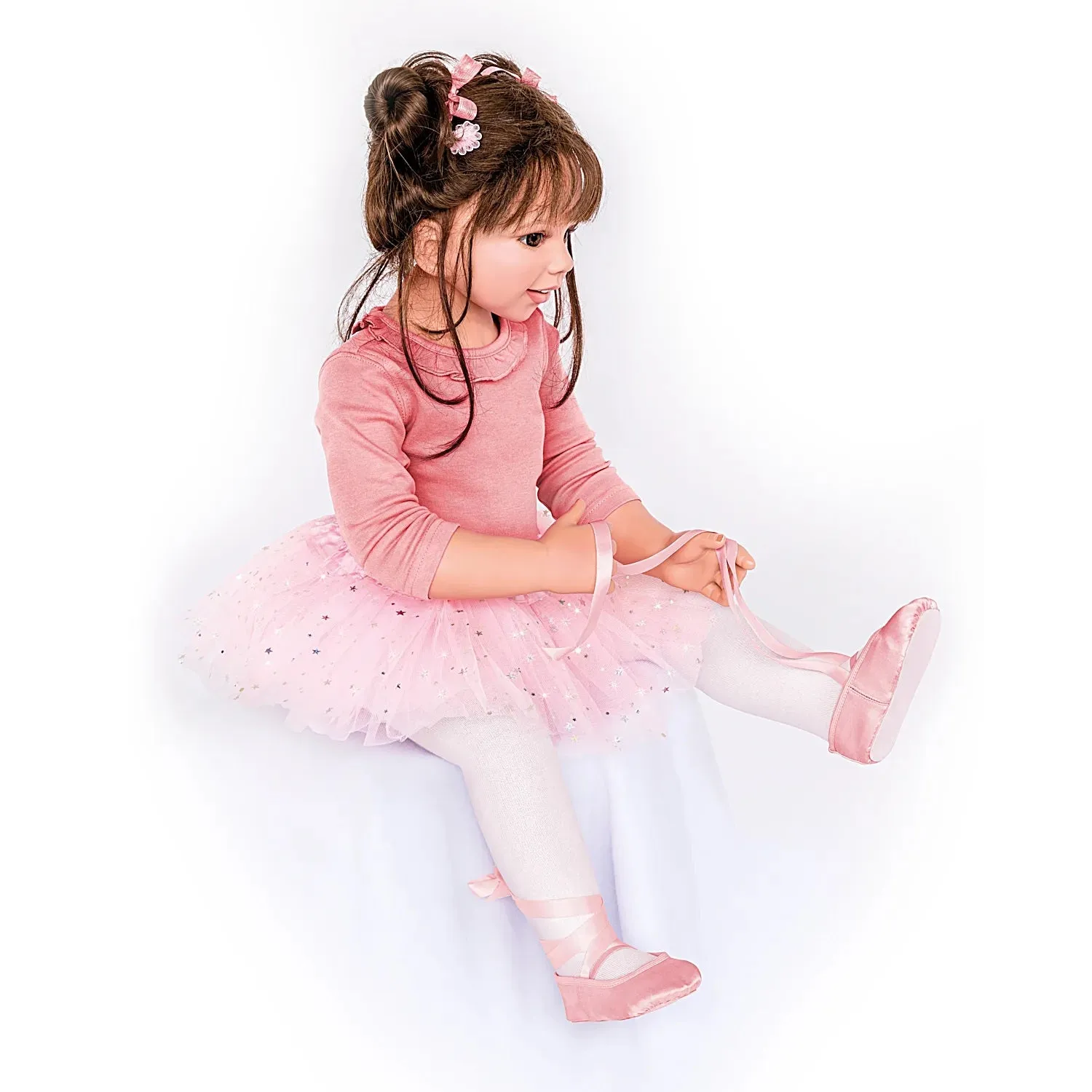 The Ashton-Drake Galleries Lara Ballerina Lifelike So Truly Real® Child Girl Doll Weighted Fully Poseable with Soft RealTouch® Vinyl Skin and Ballet Tutu by Doll Artist Monika Levenig 31-Inches