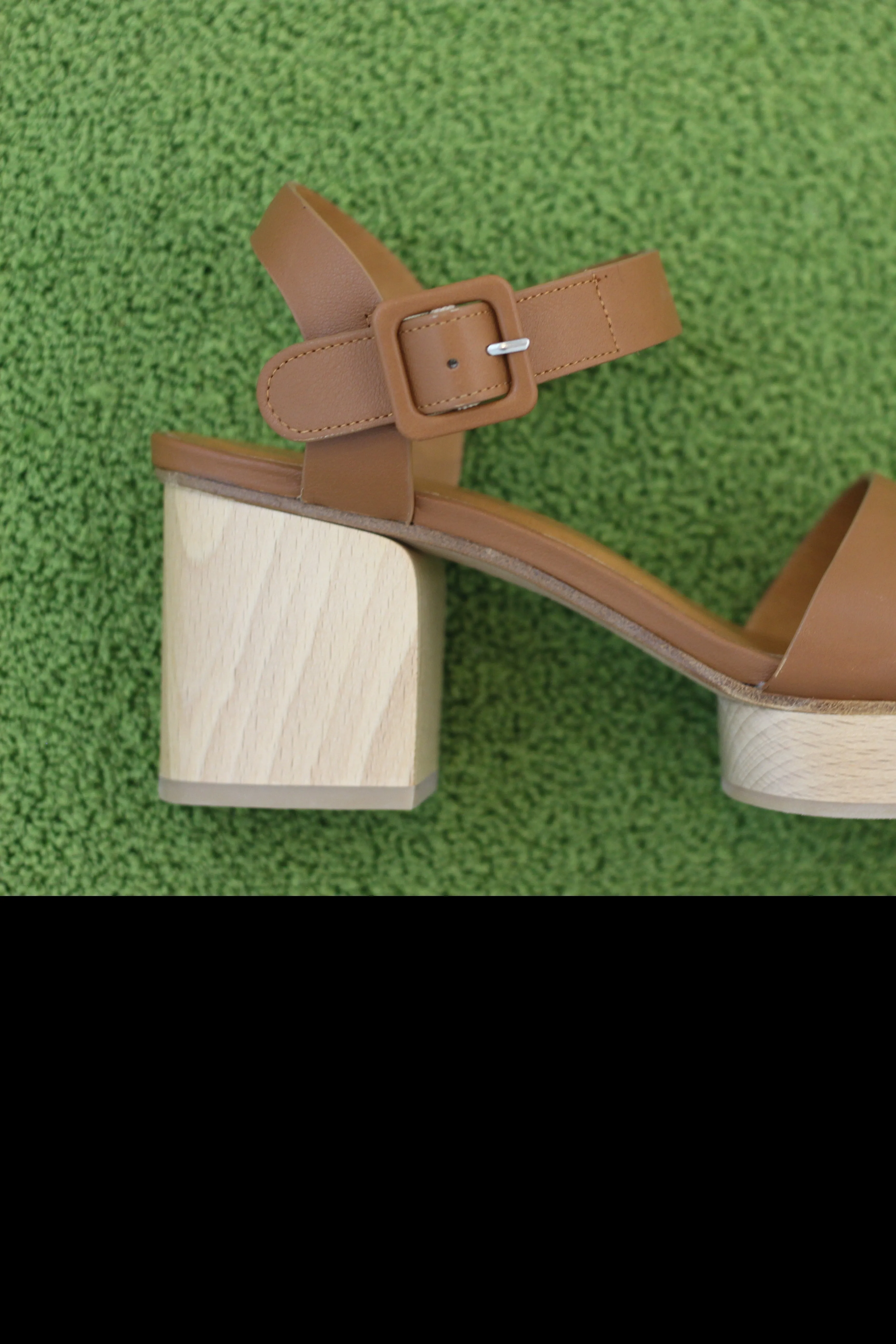 Women's Riviera Sandal - Tan Leather